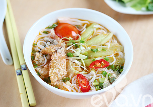 Bún cá -một trong những món bún, phở hấp dẫn của ẩm thực Việt Nam